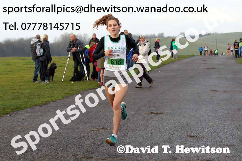Under-15s Heaton Harriers Memorial Road Race. Photo: David T. Hewitson/Sports for All Pics